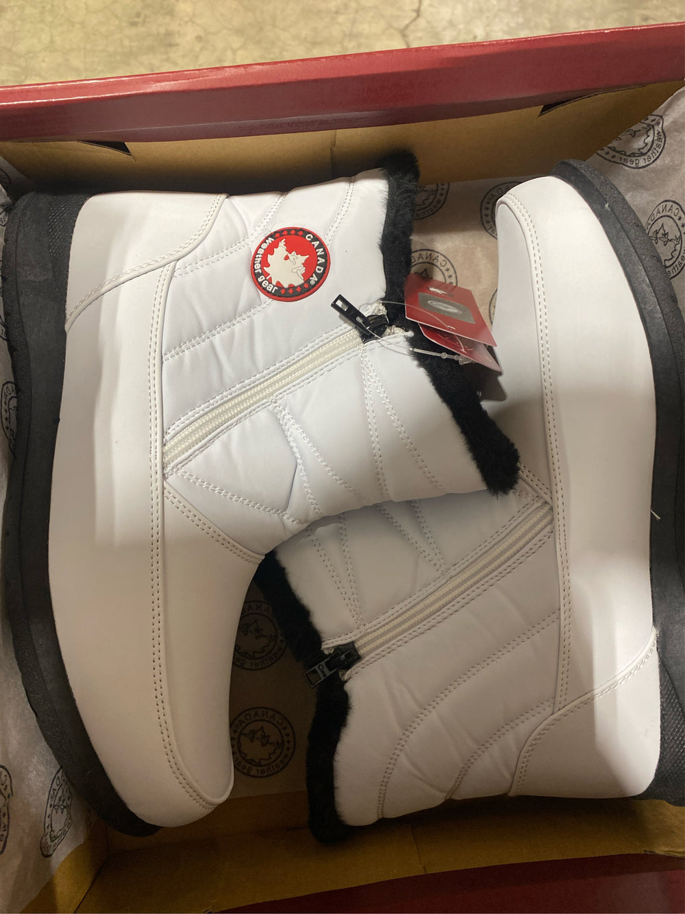 White Sunbury Boots - Women Size 11M - C12 - 624