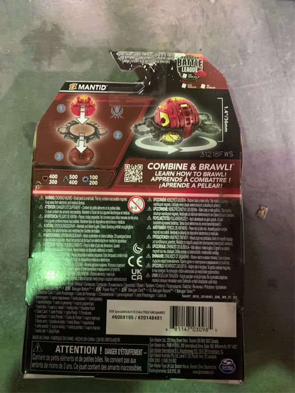 Bakugan Street Brawl Special Attack Mantid Figure (Target Exclusive) -K7-0068