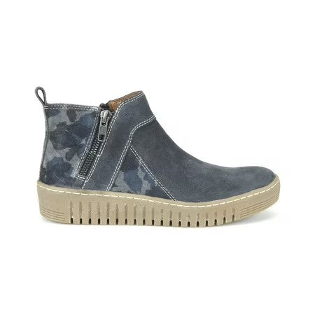 Comfortiva Hartwick Suede Boot, size 10m -A10-0605