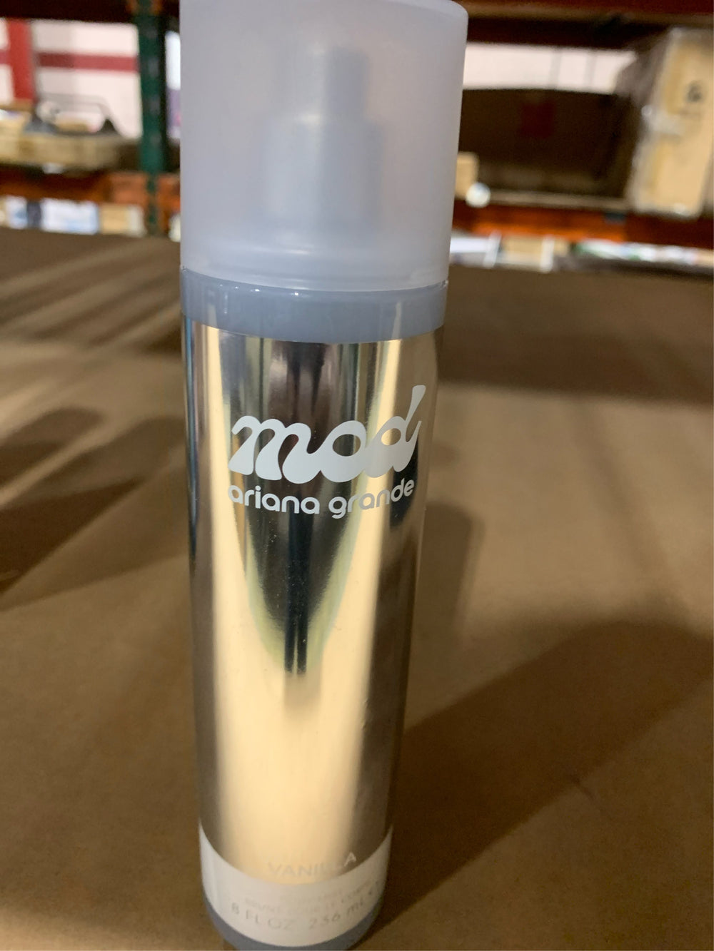 Mod Vanilla by Ariana Grande for Women 8.0 oz Perfumed Body Mist -K4-1485