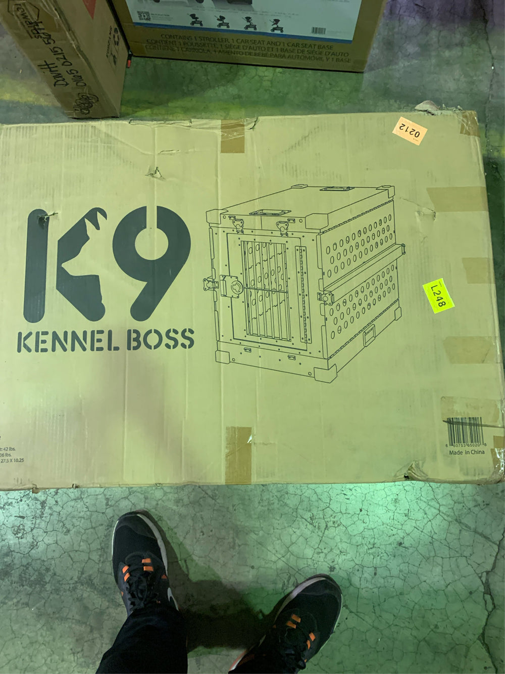K9 KENNEL BOSS Wire Dog Crate Medium 2.98-ft L x 2.1-ft W x 2.41-ft H -D3-0334