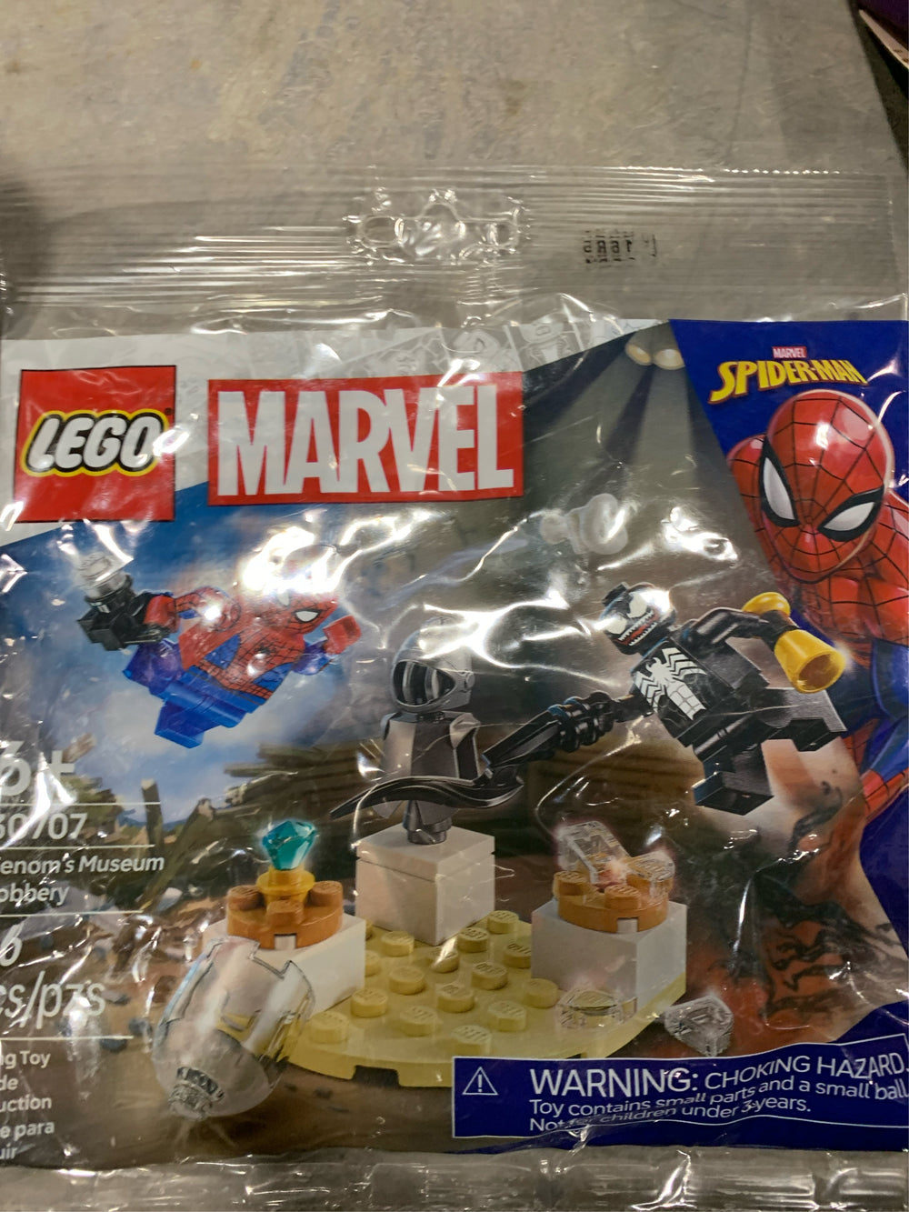 LEGO Marvel Venom's Museum Robbery - Super Hero Building Set for Kids - Includes Spider-Man and Venom Minifigures - 30707 -E4-0764 -C6-1159