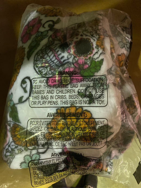 THSS166 50 X 60 in. Novelty Sugar Skulls Printed Flannel Throw - C2 - 352 -C2-0478