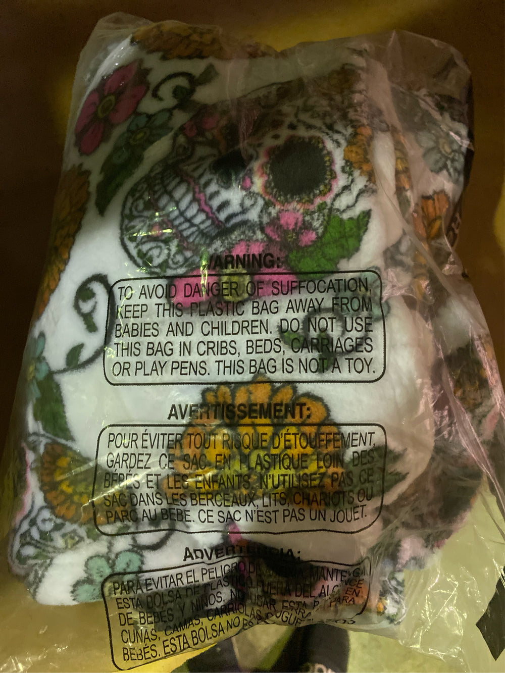 THSS166 50 X 60 in. Novelty Sugar Skulls Printed Flannel Throw - C2 - 352