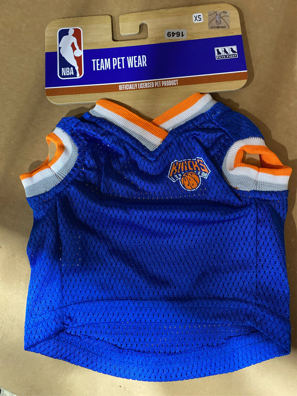 Pets First NBA New York Knicks Pet Jersey Size XS - L10 - 1649