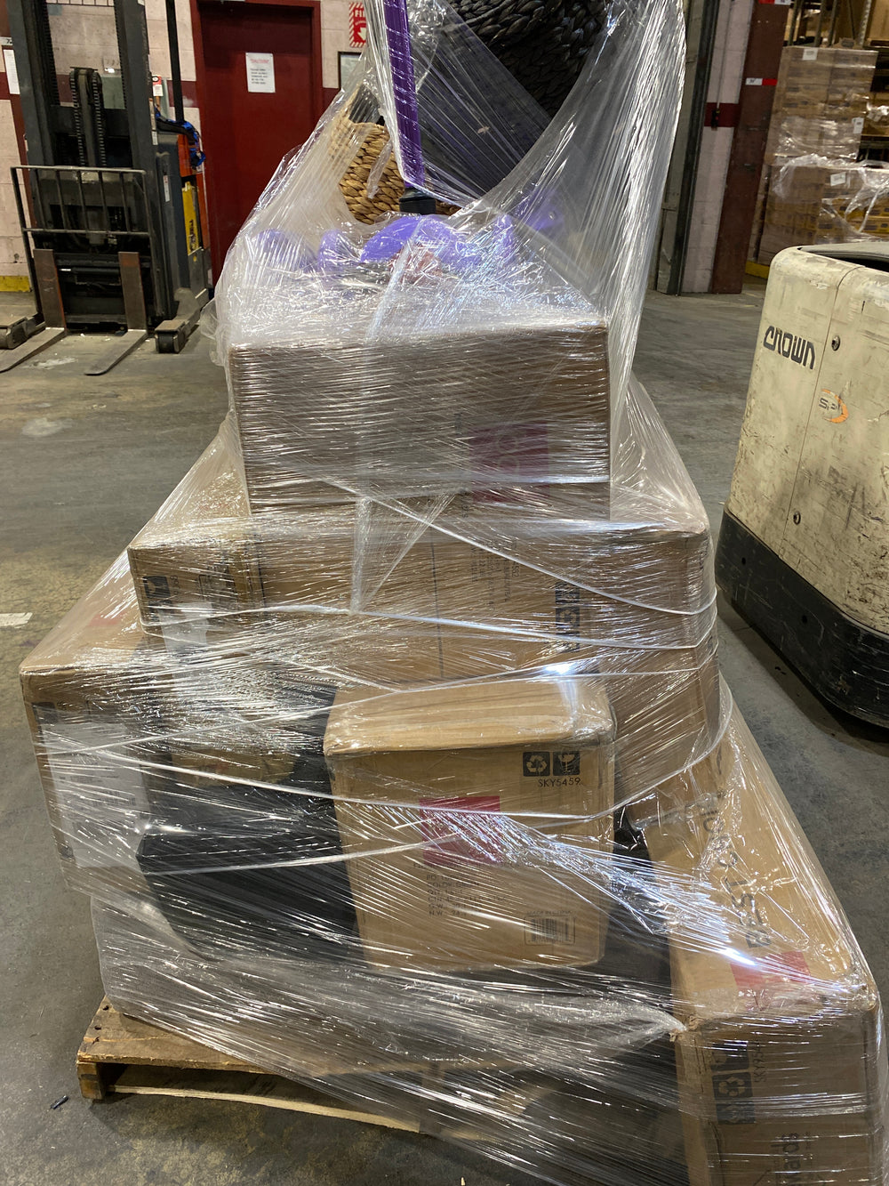 Pallet B124
