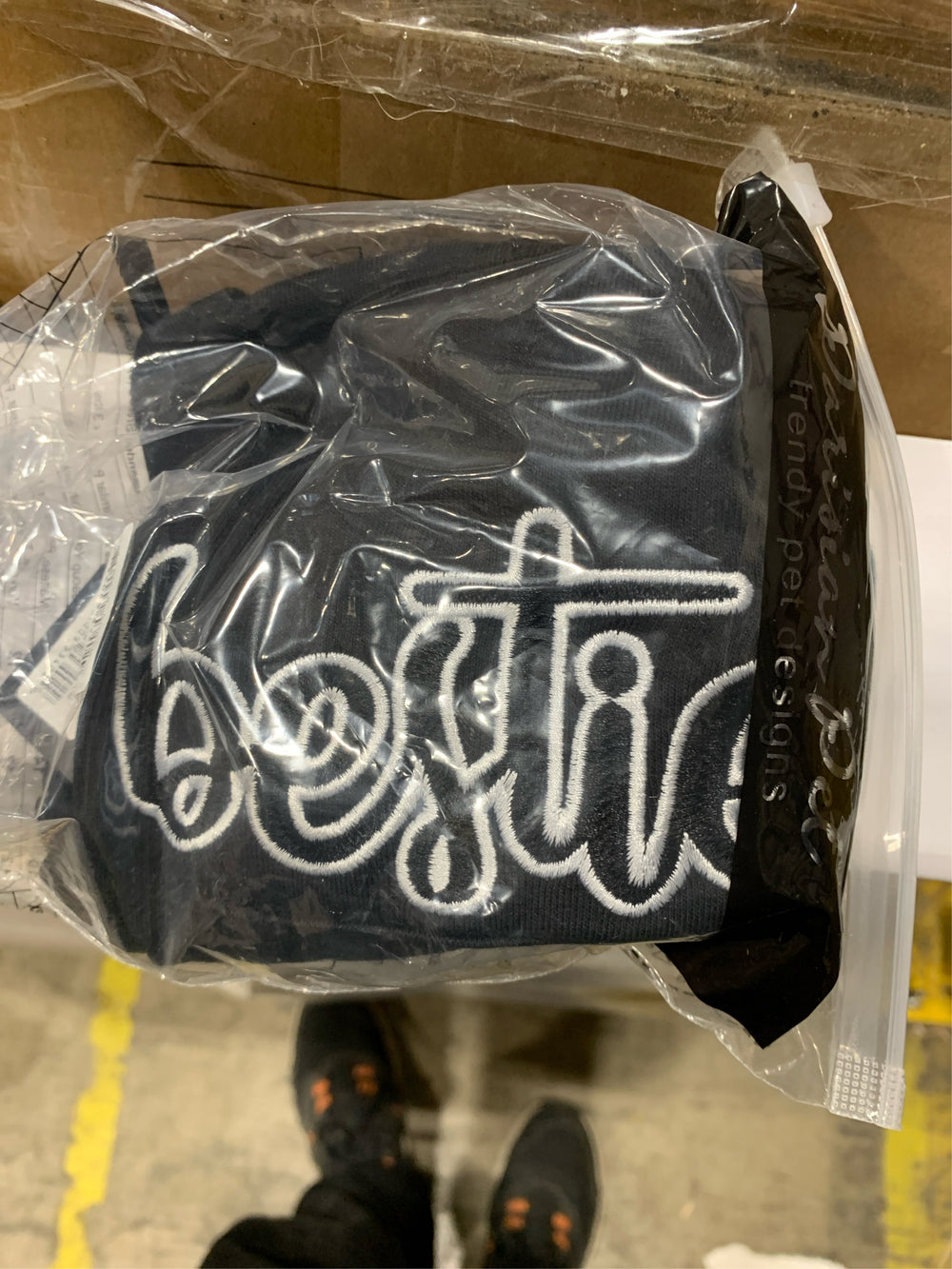 Parisian Pet 'Bestie Hoodie' in Black - Trendy Pet Hoodie for Dogs & Cats, Perfect for Fall & Winter-Valentine's Day M -G8-0189