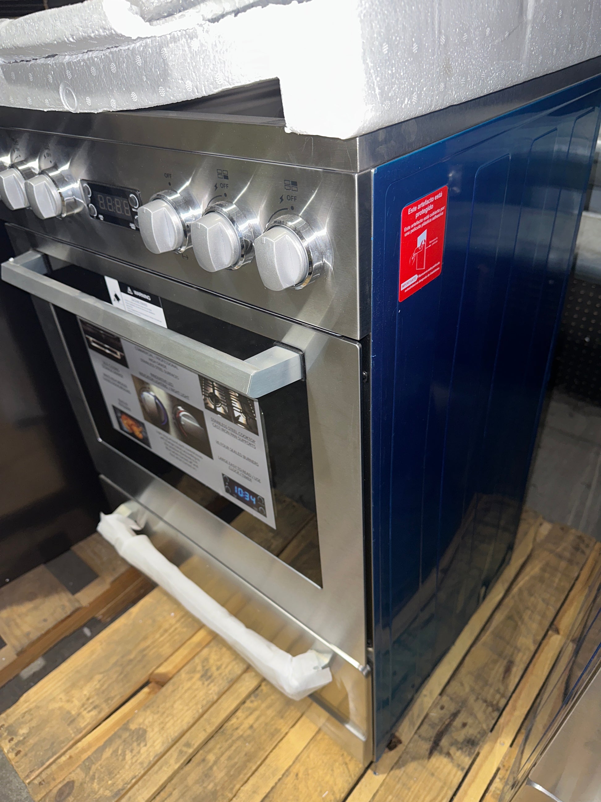 Avanti Gas Range Oven ELITE Series Compact - untested (L11)