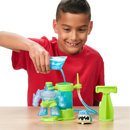 Heroes of Goo Jit Zu Hero Creator Thrash, Mix, Fill & Create Your Own Stretchy Action Figure Ages 4+ - F12 - 1128