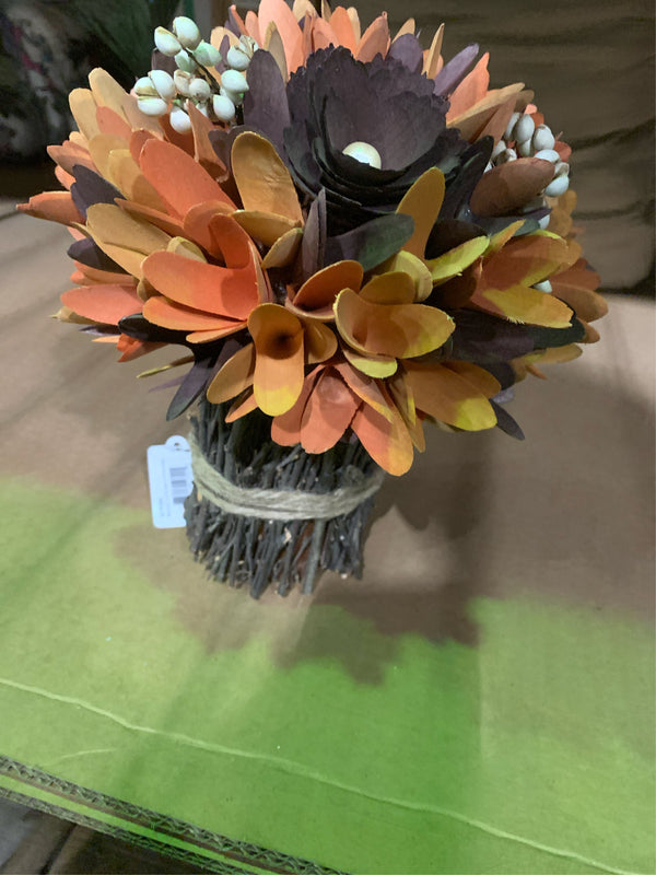 Transpac Foam Brown Harvest Curl and Berry Premade Arrangement -E9-1852 -k9-0108