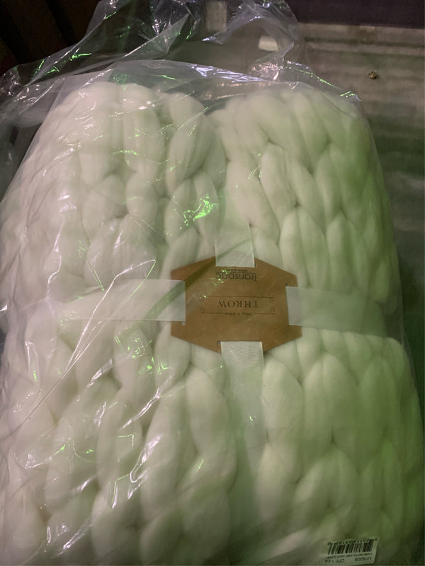 Transpac Polyester Creme Everyday Chunky Knitted Ivory Throw Blanket - C7 - 1399 -K8-0101