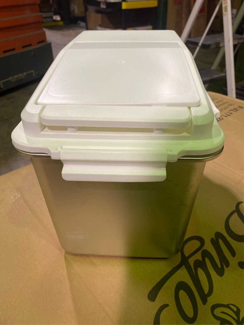 Generic Pet Food Storage Box, Grain Storage Container for Grain Flour, Leak Stainless Steel Flour Container with Large Capacity for, White for 10KG - J4 - 1988
