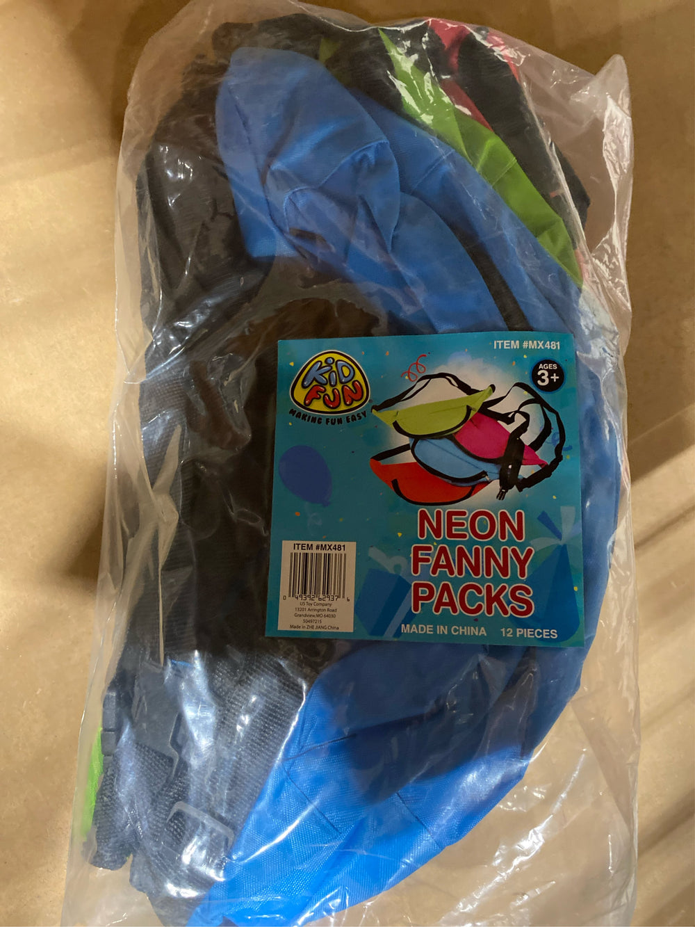 U.S. Toy Assorted Neon Color Adjustable Fanny Packs (12) - G6 - 1758