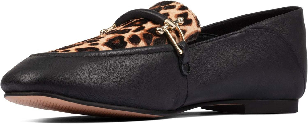 Clarks Pure 2 Loafer kids size 6 1/2 m -B10-0609