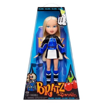 Bratz Scorchin' Cloe Fashion Doll with Accessories: Articulated, Removable Clothes, Straight Blonde Hair, Blue Eyes Includes Accessories 1294