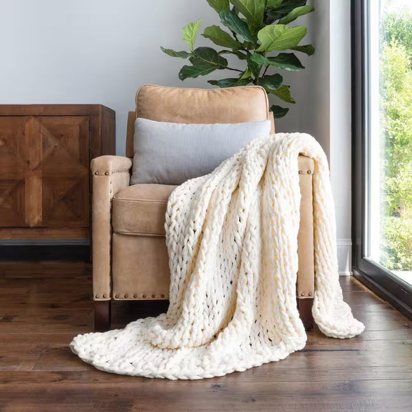 Ivory Knit Acrylic Throw Blanket -L12-0264