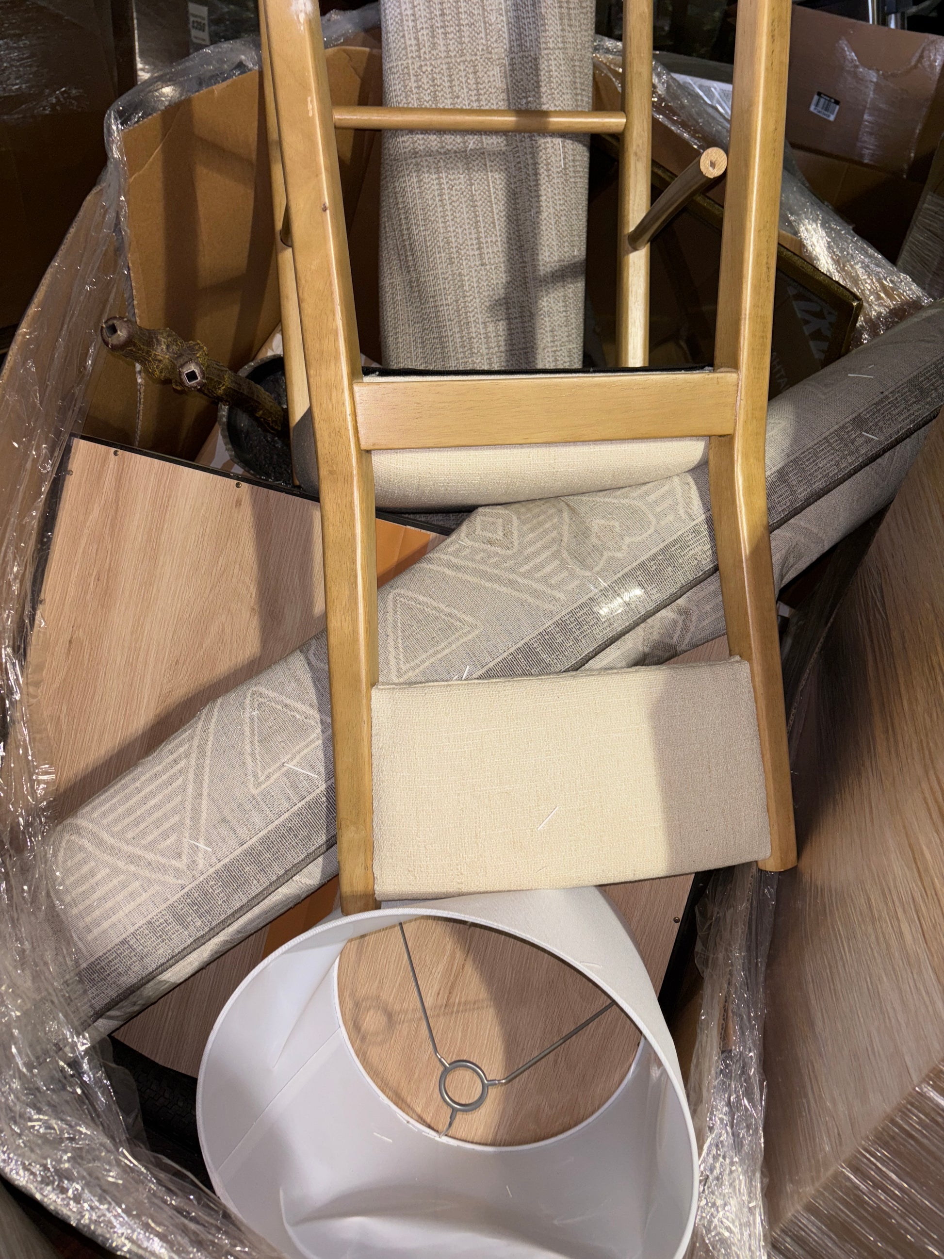 Pallet #43695