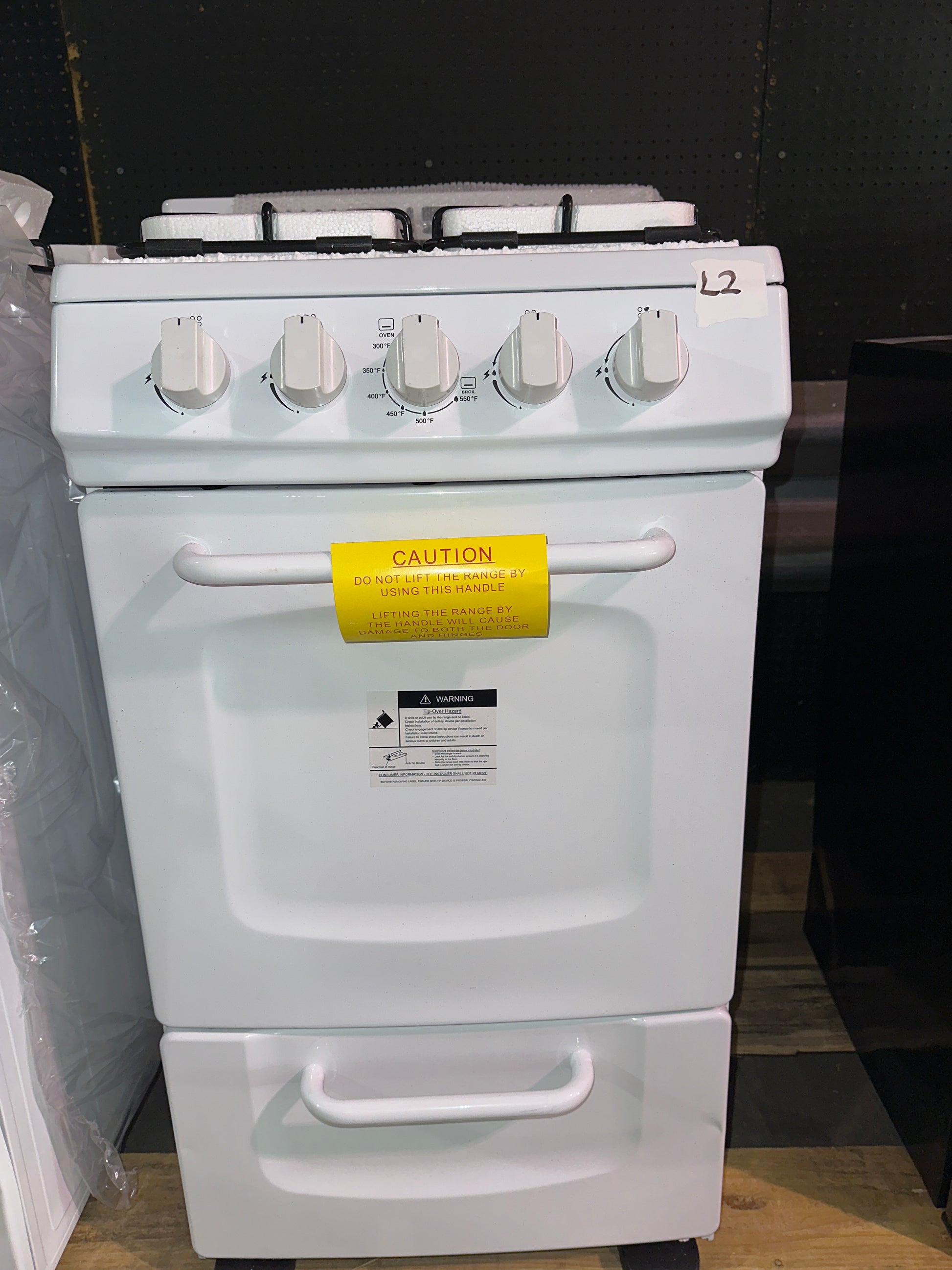 Avanti GRO20P0W Gas Range Oven Compact Freestanding - untested (L2)