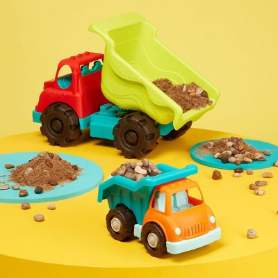 B. play - Toy Trucks - Dump Truck Duo - E12 - 1157