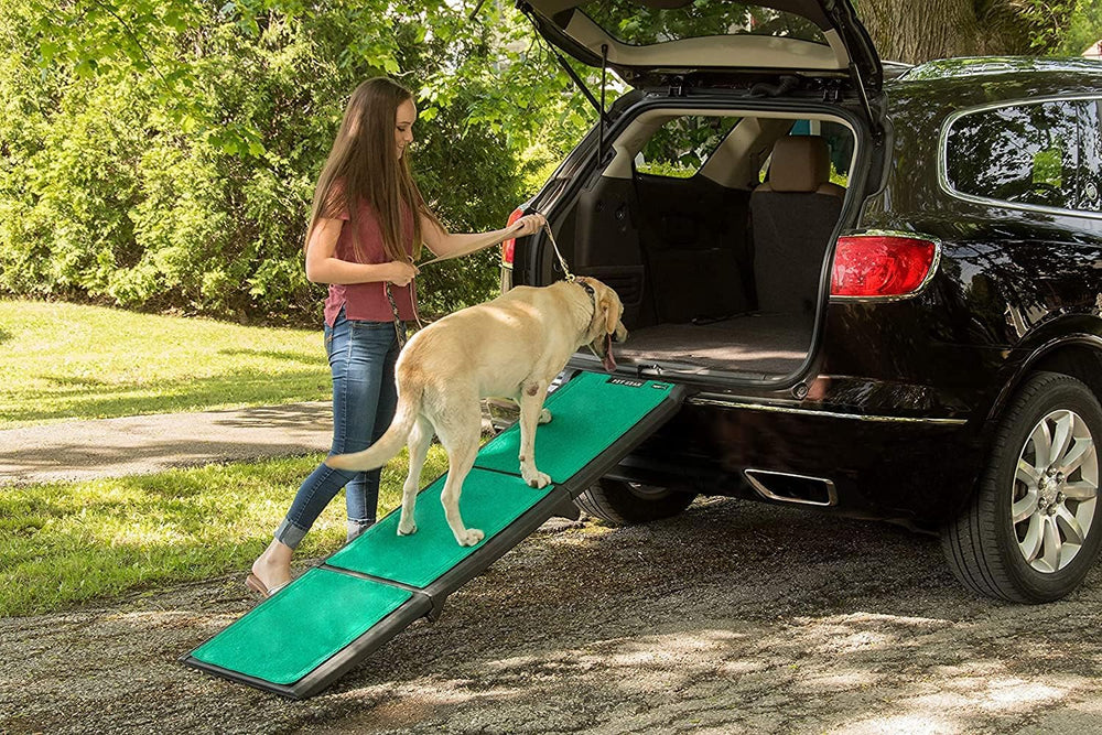 Pet Gear supertraX Ramps for Dogs and Cats, Maximum Traction Surface, Portable/Easy-Fold (No Tools Required), Built in Handle for Travel, 5 Models, 42-71 Inches Long, Supports 150-200lbs - A2 - 407