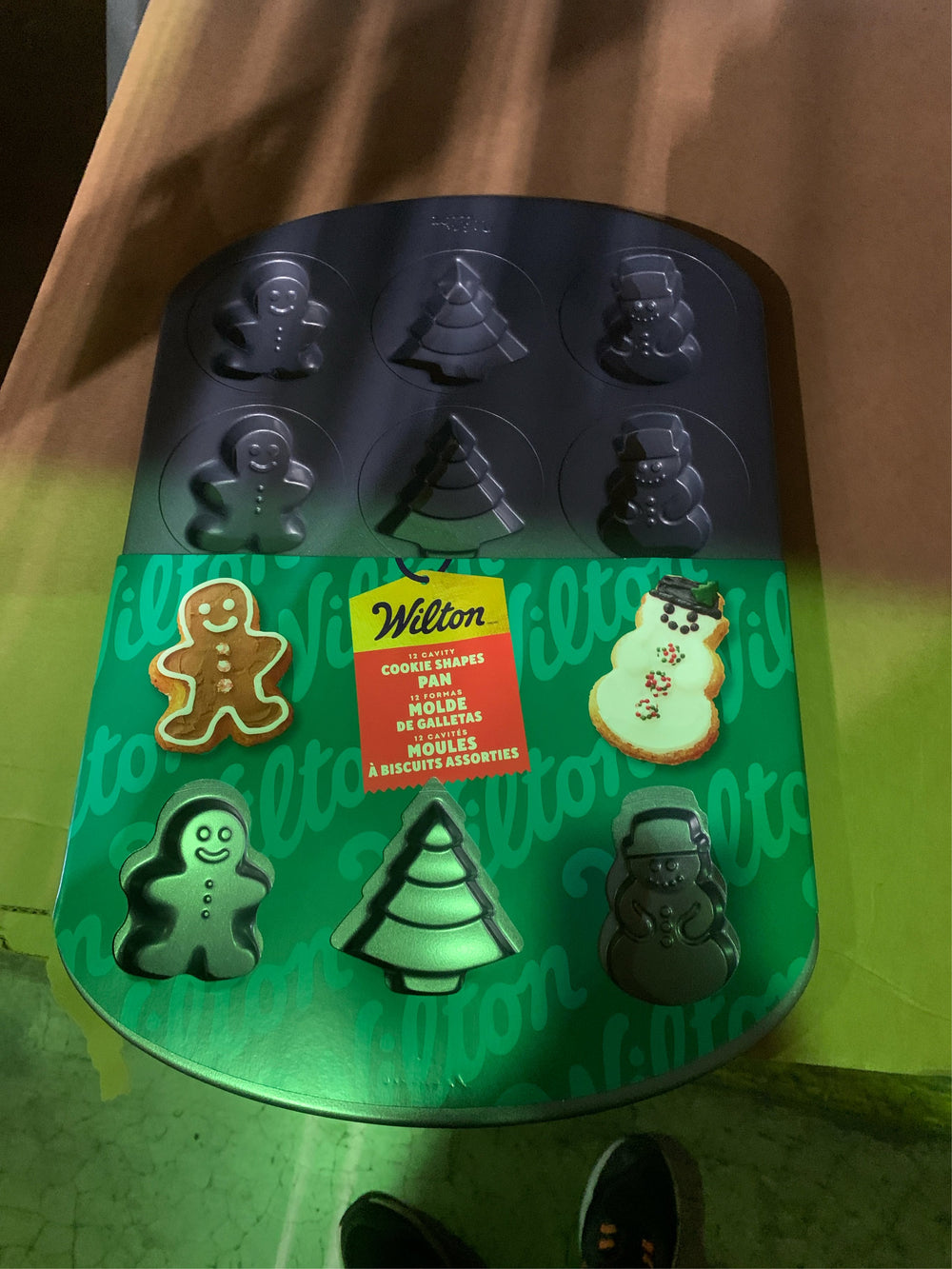 Wilton Holiday Icon Cookie Pan - F13 - 1793 -K9-0109