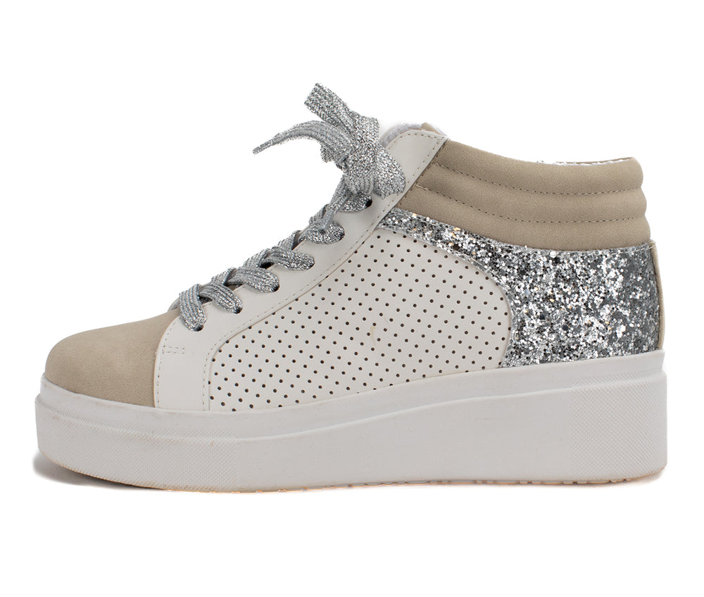 Yellow Box Espaloma (White) Women's Shoes Size 6 - C13 - 543