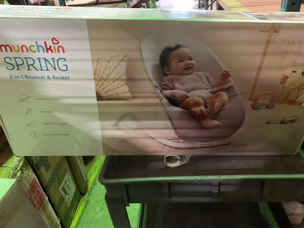 Munchkin  Spring 2-in-1 Infant Bouncer & Rocker, Lightweight with 3 Recline Positions, Unisex - G14 - 1771 -L5-0098