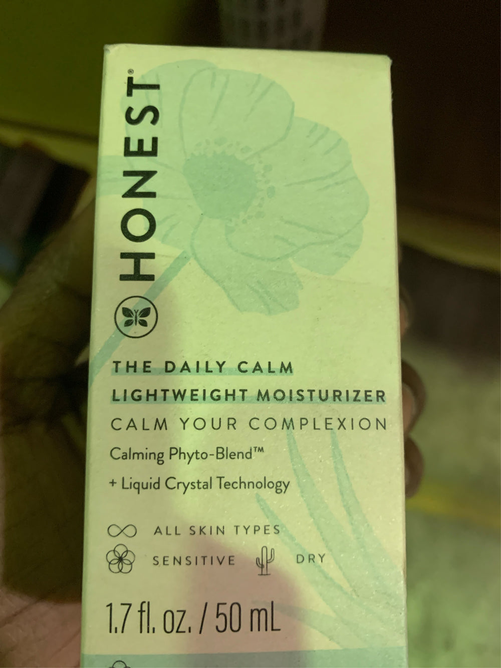 Honest Beauty Sensitive Skin Daily Calm Moisturizer with Hyaluronic Acid and Allantoin - 1.7 fl oz - B7-0399