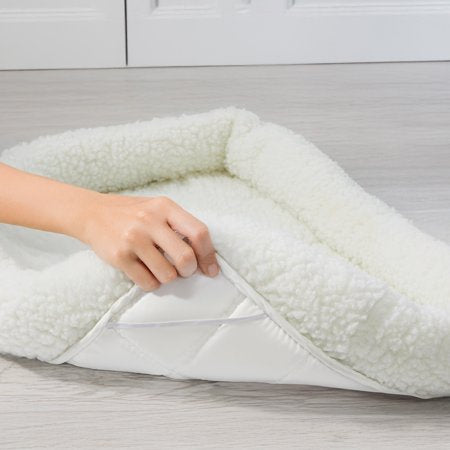 Midwest Homes For Pets / QuietTime Fleece, Filled Bolstered Bed/ Fits 22-inch Crate/ Model-40222 - G6 - 919