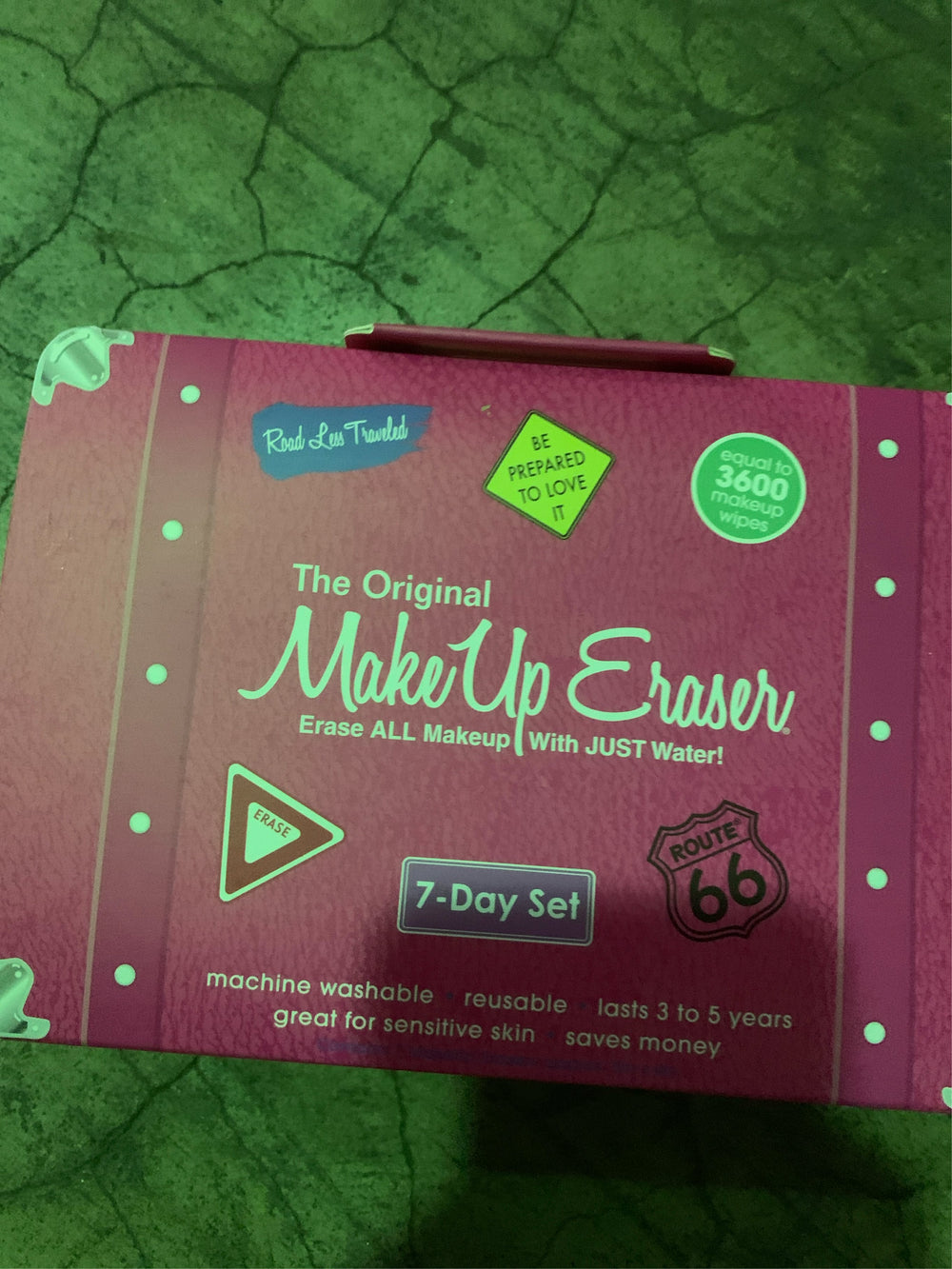 MakeUp Eraser Road Less Traveled 7-Day Face Cleanser Set - 7ct -F9-1855 -F9-1856 -K7-0079 -K7-0080 -K7-0081