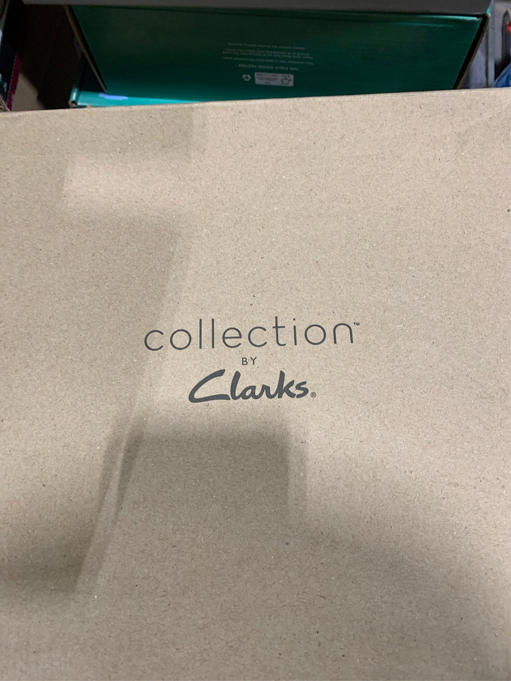 Clarks womens Winter Boot size 10m -B10-0607