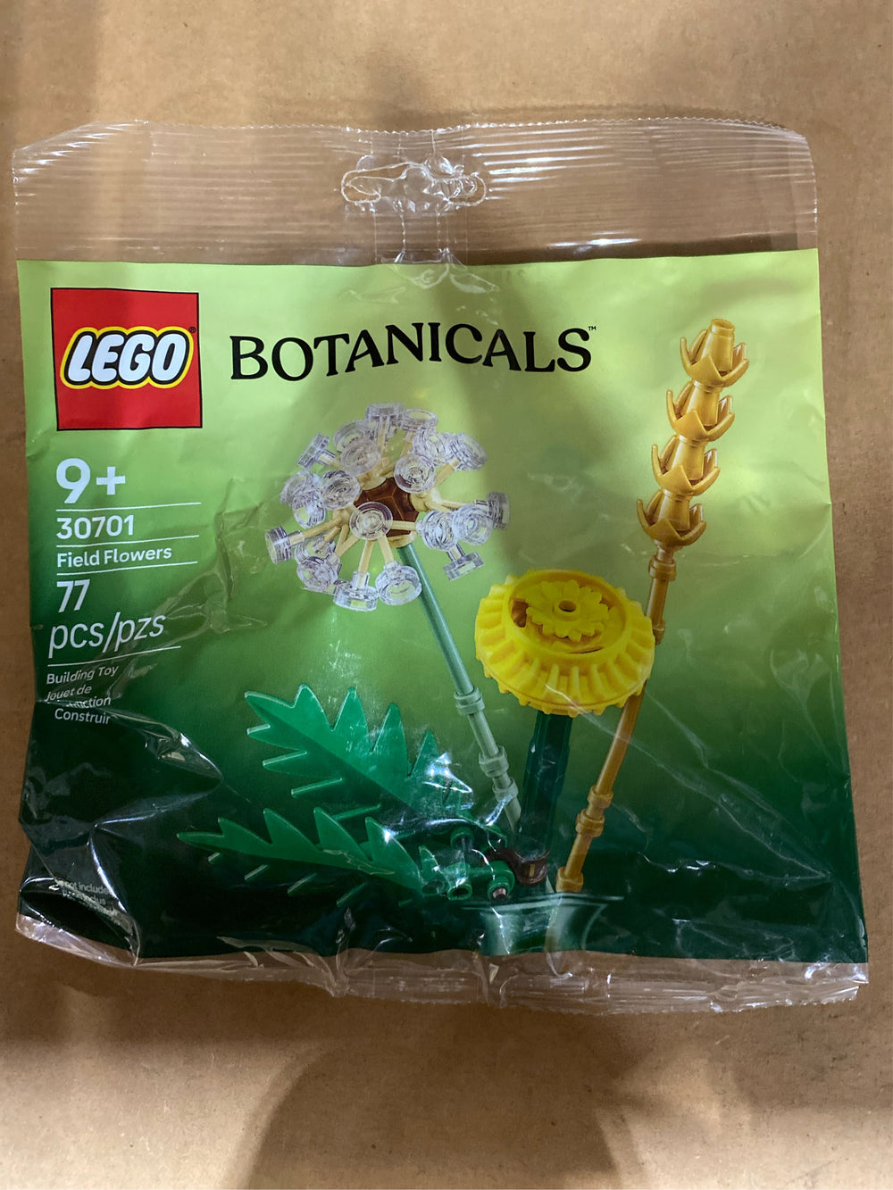 LEGO Botanicals Field Flowers Building Kit - L3 - 1390
