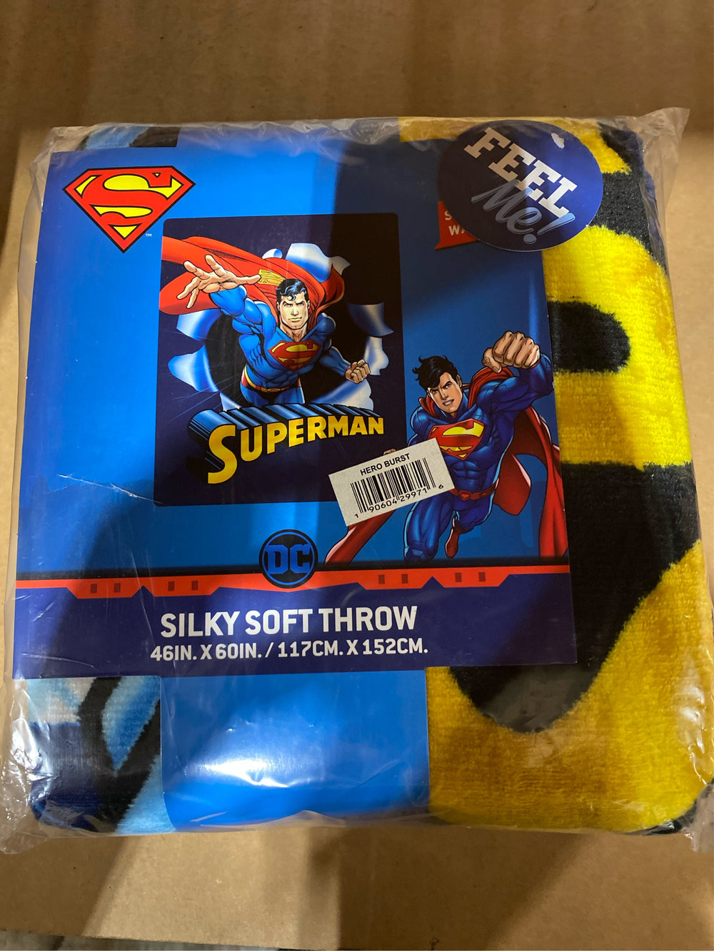 Superman Hero Burst Silk Touch Throw - G10 - 173