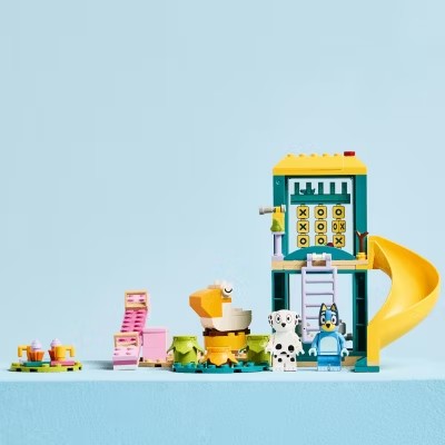 LEGO  Bluey's Playground Fun With Chloe 11201 Building Set (104 Pieces) - J12-1720